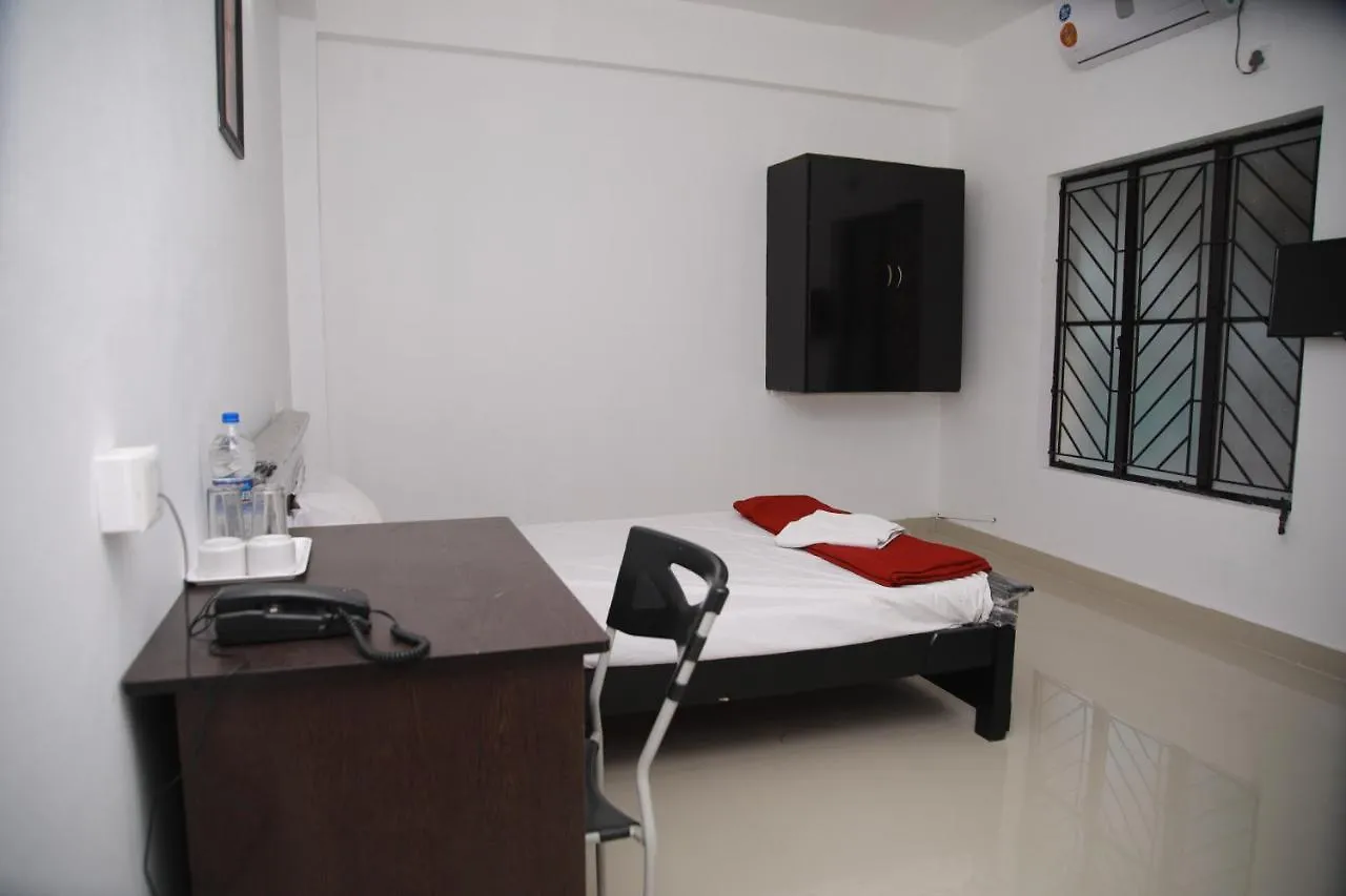 Meghna Residency Hotel Thiruvananthapuram 3*,  India